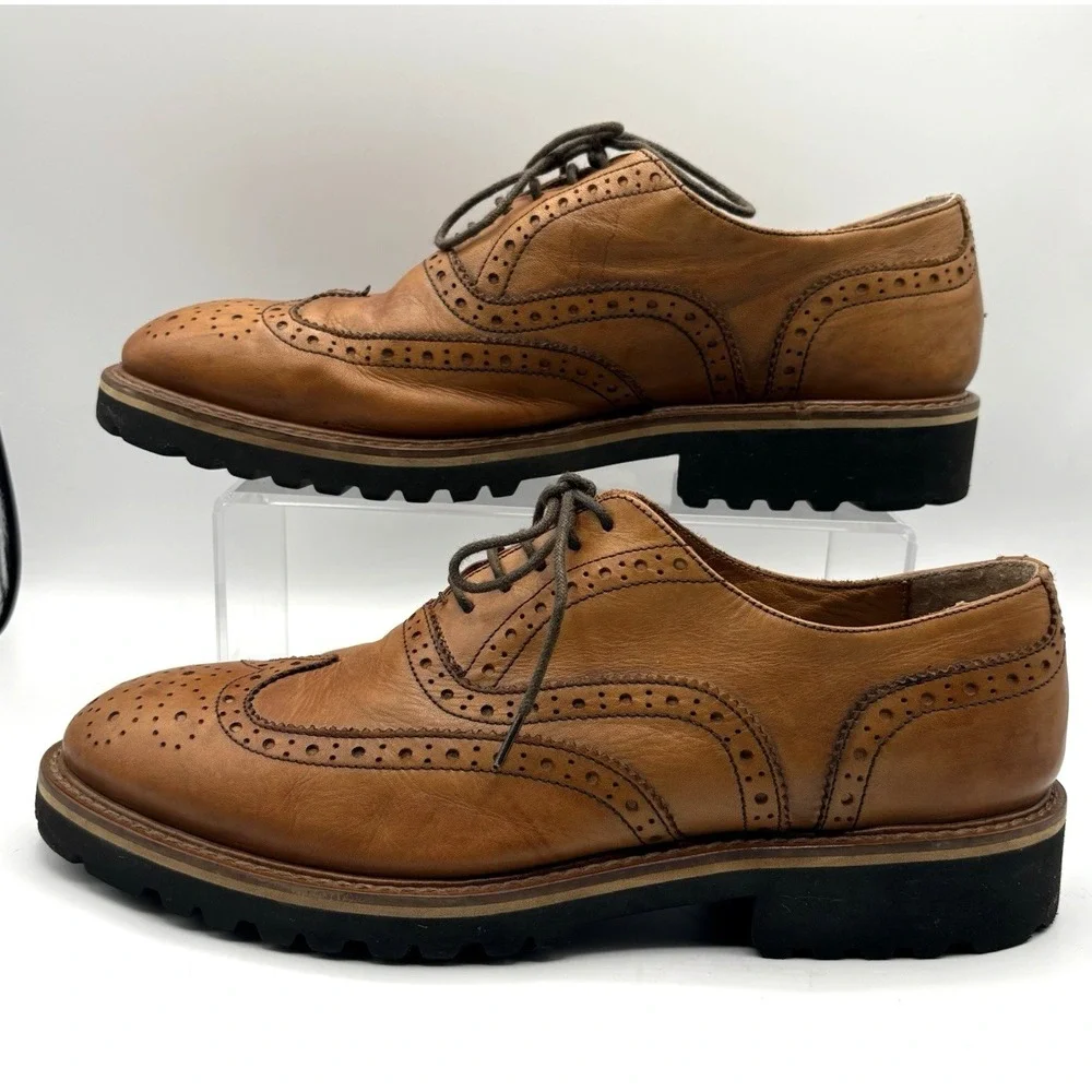 KENNETH COLE Wing Tip Oxford Men's Size 9 Tan‎ Leather Techni-Cole Dress Shoe